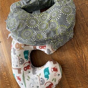 Sold!!! Two Kids Boppy Nursing Pillow Gray Dot and Multi-Animal Print Covers